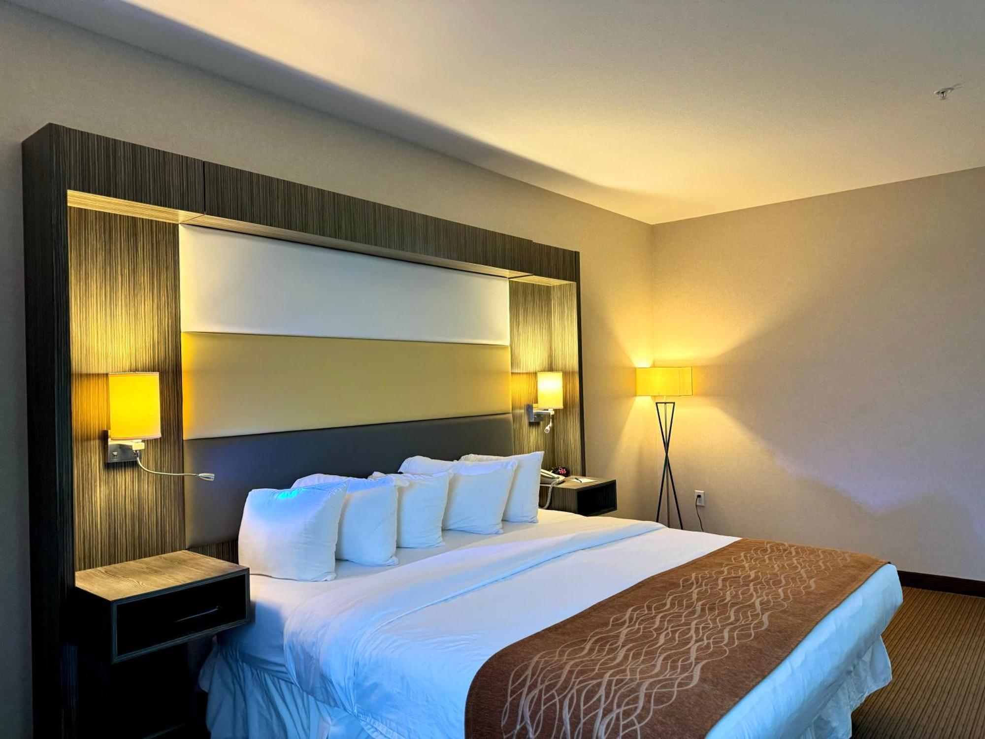 Southfort Inn Fort Saskatchewan Zimmer foto